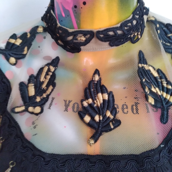 Dress - Picture 3 of 4